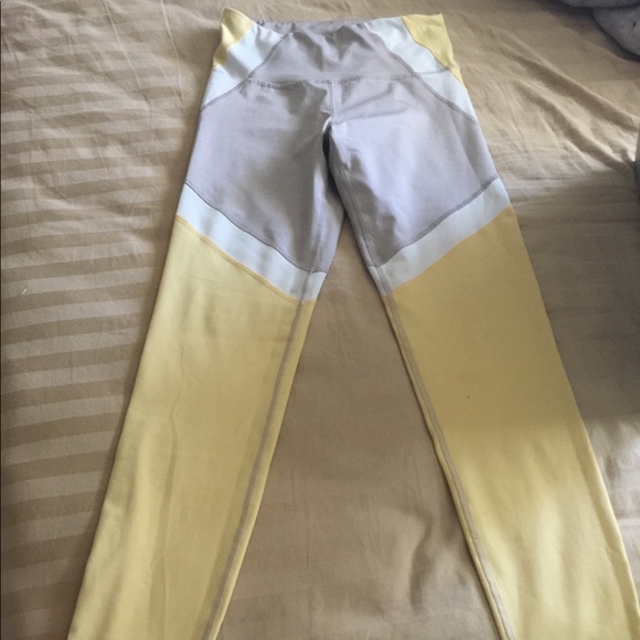 Old Navy Pants - Old Navy Active wear leggings